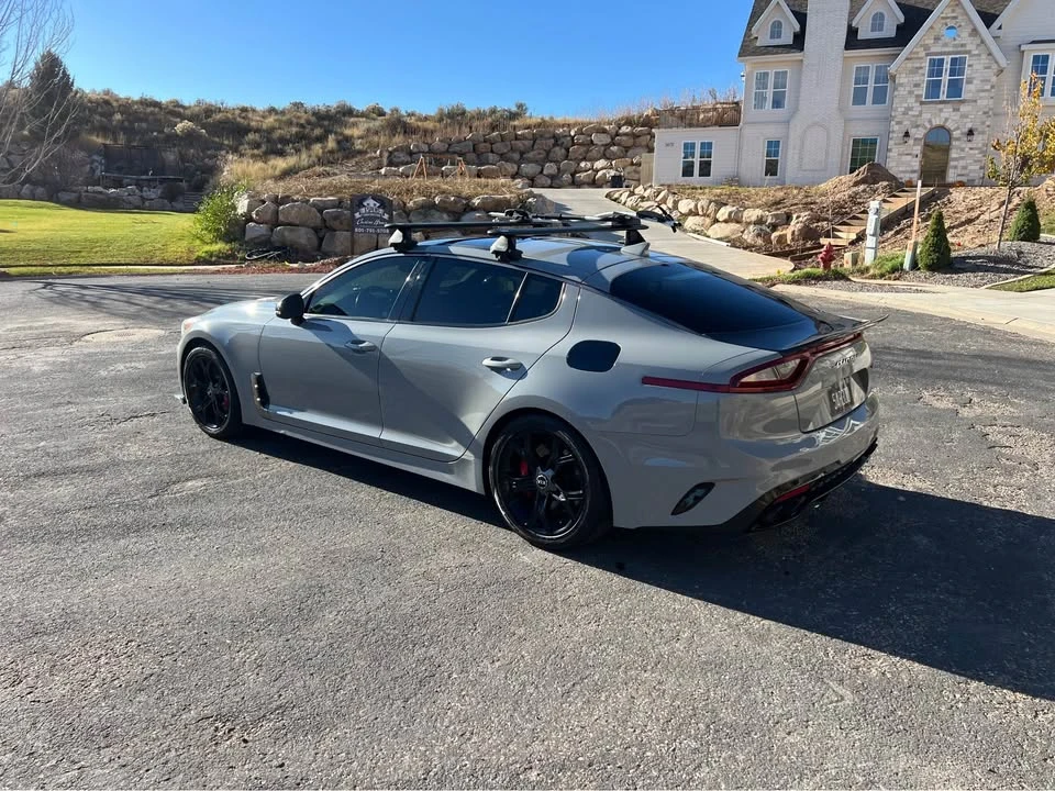 2019 Kia Stinger - Image 5 of 15