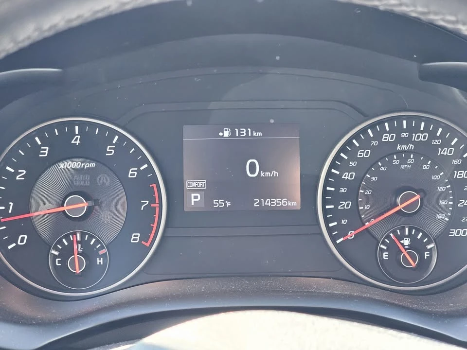 2019 Kia Stinger - Image 17 of 17