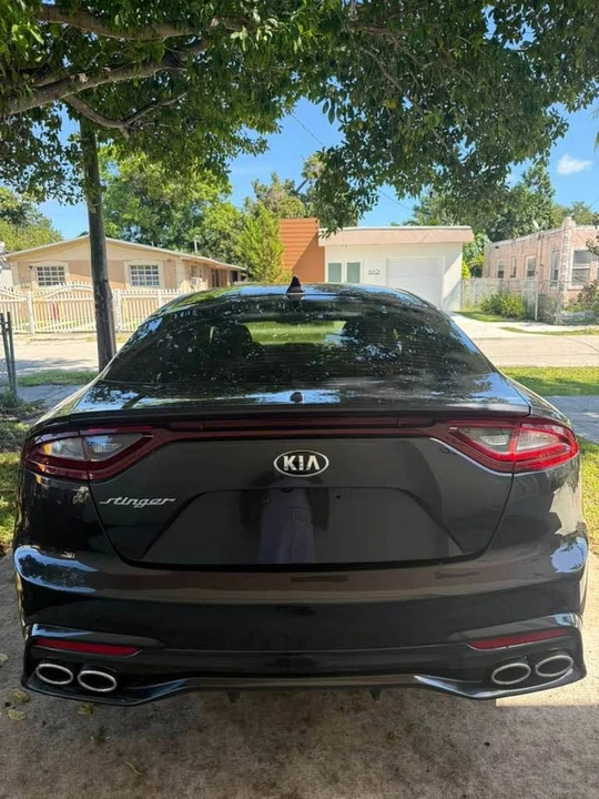2019 Kia Stinger - Image 6 of 7