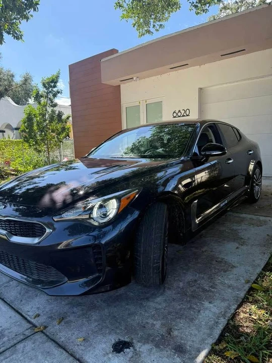2019 Kia Stinger - Image 4 of 7