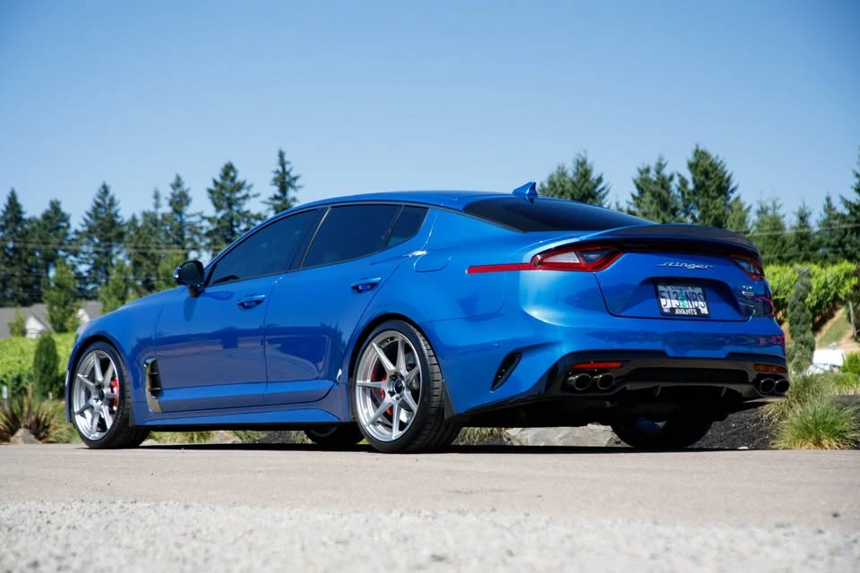 2019 Kia Stinger - Image 7 of 12