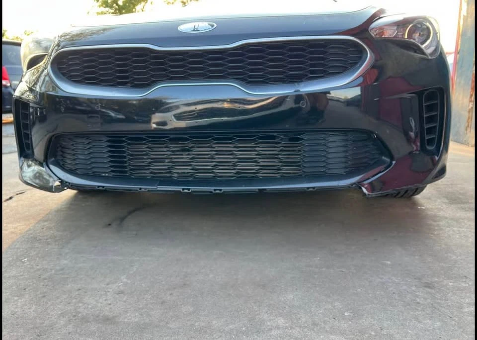 2019 Kia Stinger - Image 10 of 10