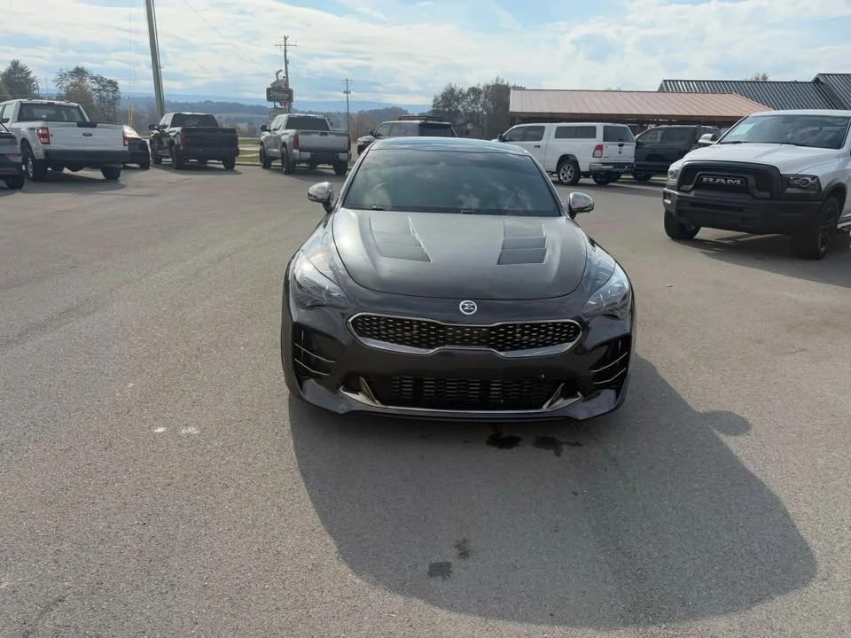 2019 Kia Stinger - Image 2 of 20