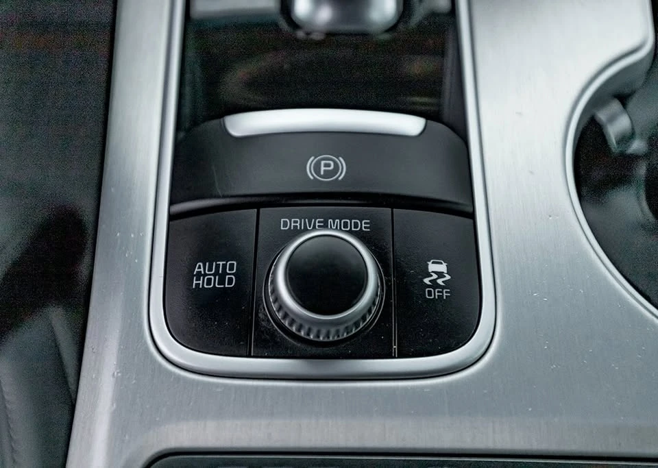 2019 Kia Stinger - Image 4 of 15