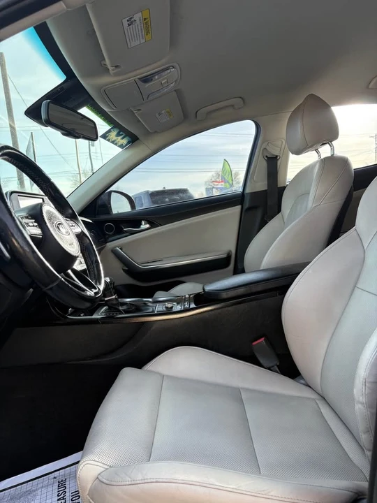 2019 Kia Stinger - Image 5 of 6