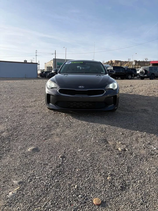 2019 Kia Stinger - Image 3 of 6