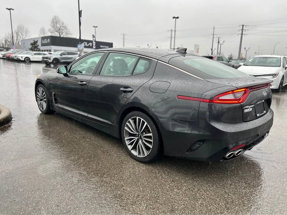 2019 Kia Stinger - Image 4 of 12