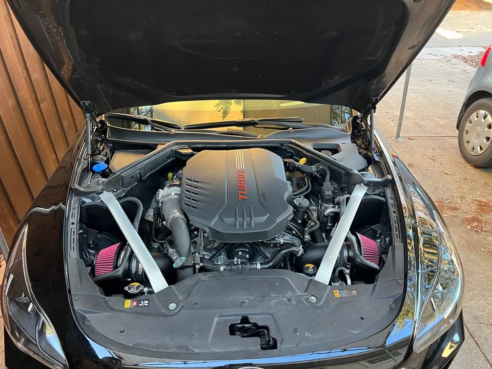 2019 Kia Stinger - Image 2 of 20