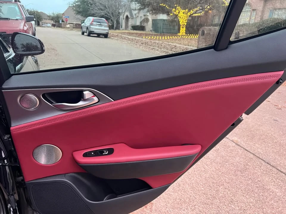2019 Kia Stinger - Image 14 of 20