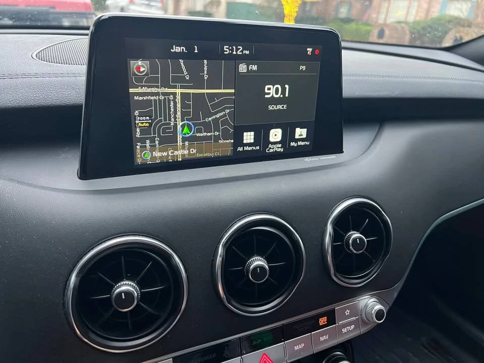 2019 Kia Stinger - Image 5 of 20