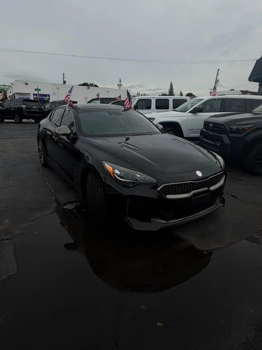 2019 Kia Stinger - Image 3 of 8