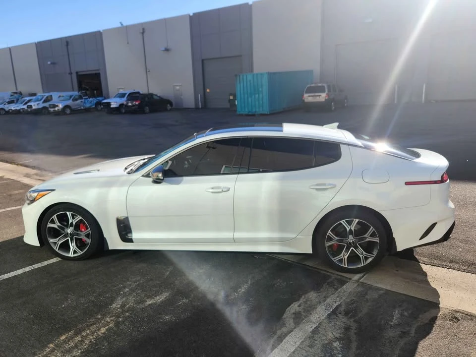 2019 Kia Stinger - Image 4 of 14
