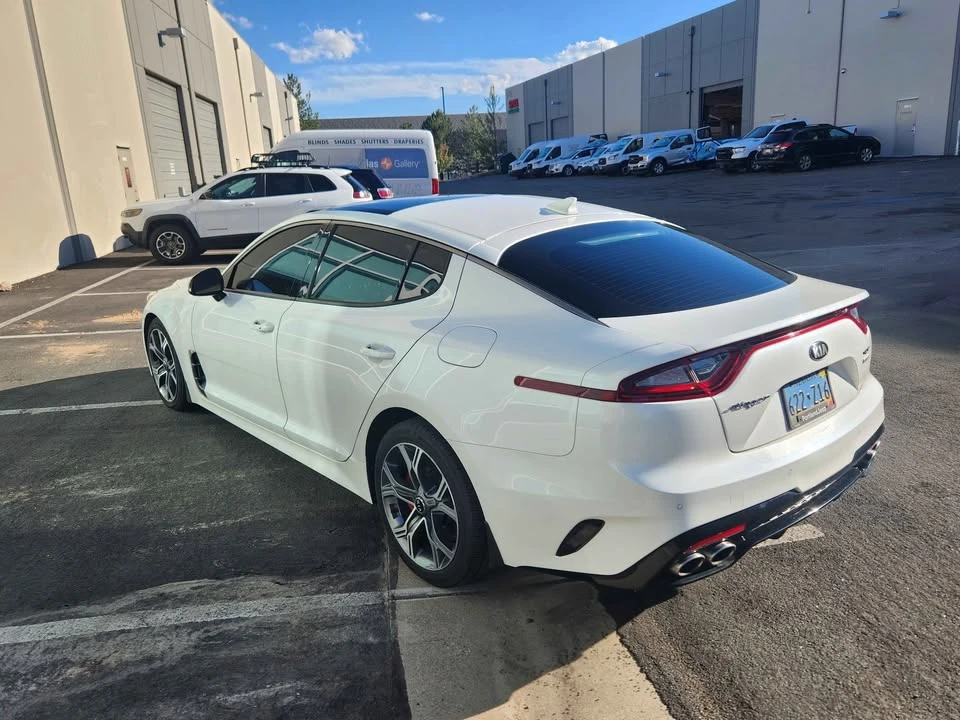 2019 Kia Stinger - Image 5 of 14