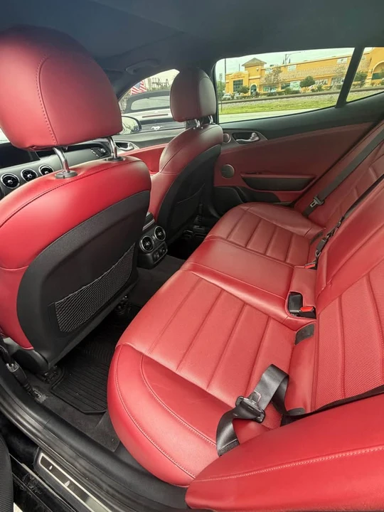 2019 Kia Stinger - Image 8 of 8