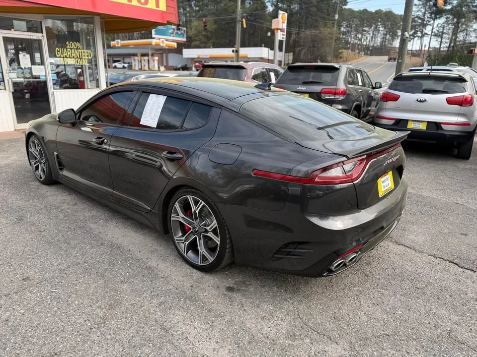 2019 Kia Stinger - Image 9 of 10