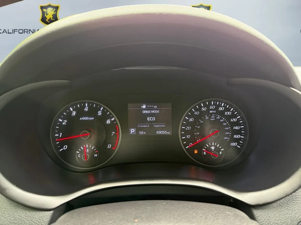 2019 Kia Stinger - Image 14 of 20