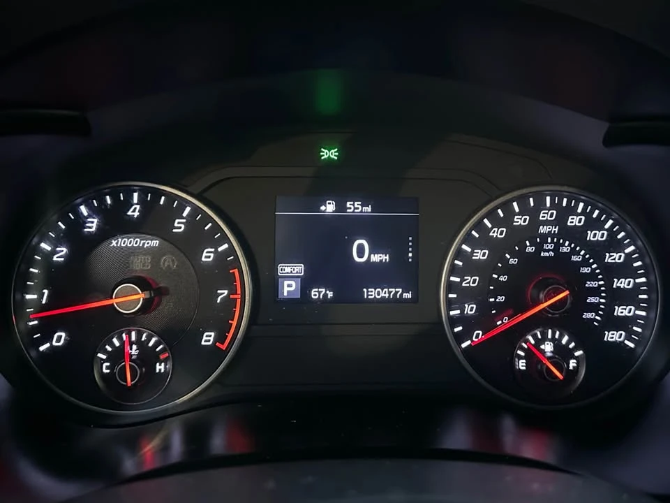2019 Kia Stinger - Image 17 of 20