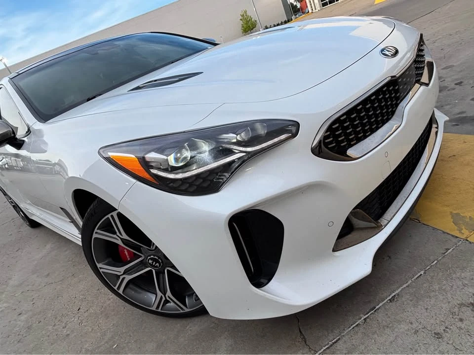 2019 Kia Stinger - Image 5 of 20