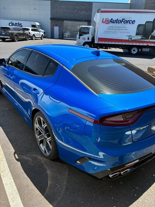 2019 Kia Stinger - Image 8 of 13