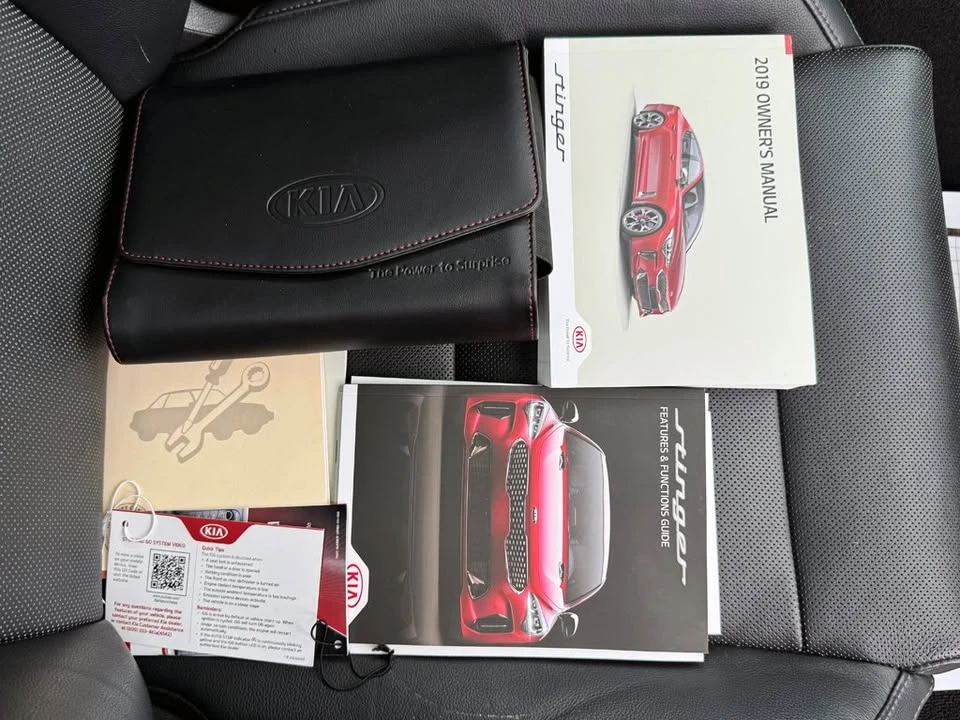 2019 Kia Stinger - Image 18 of 18
