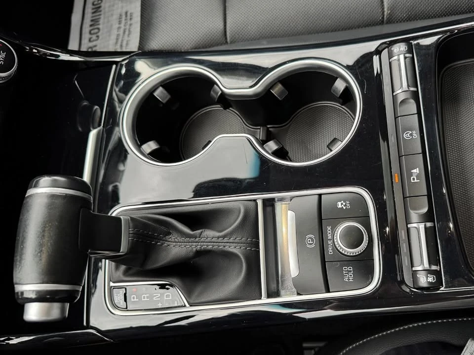 2019 Kia Stinger - Image 12 of 18