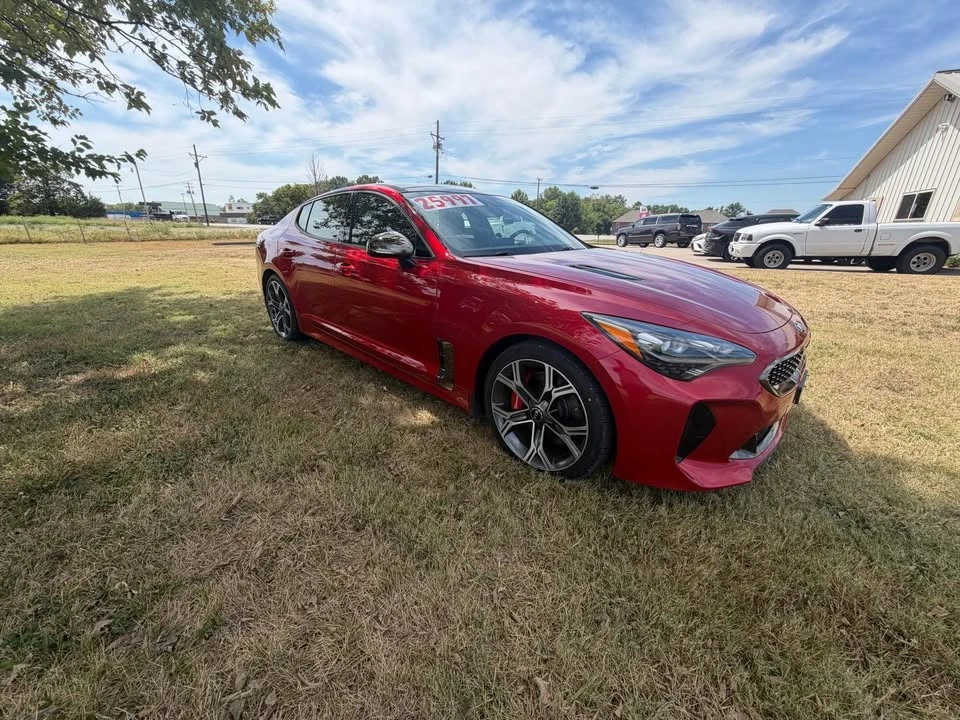 2019 Kia Stinger - Image 3 of 17