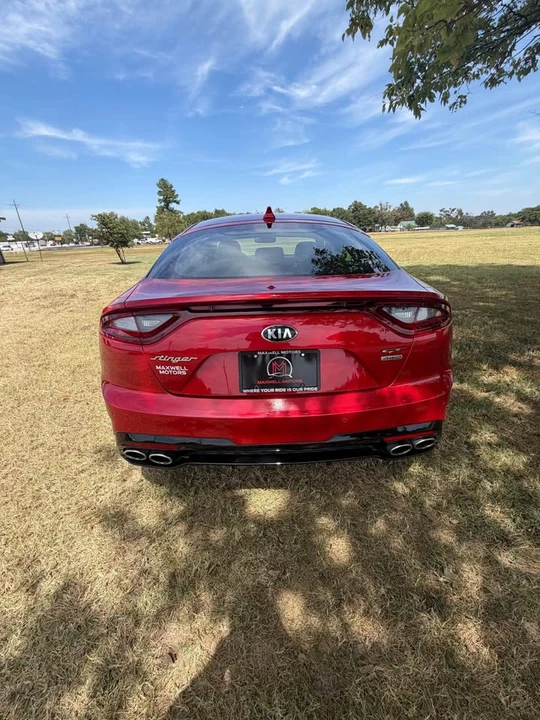 2019 Kia Stinger - Image 6 of 17