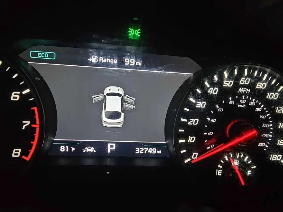 2019 Kia Stinger GT - Image 17 of 20