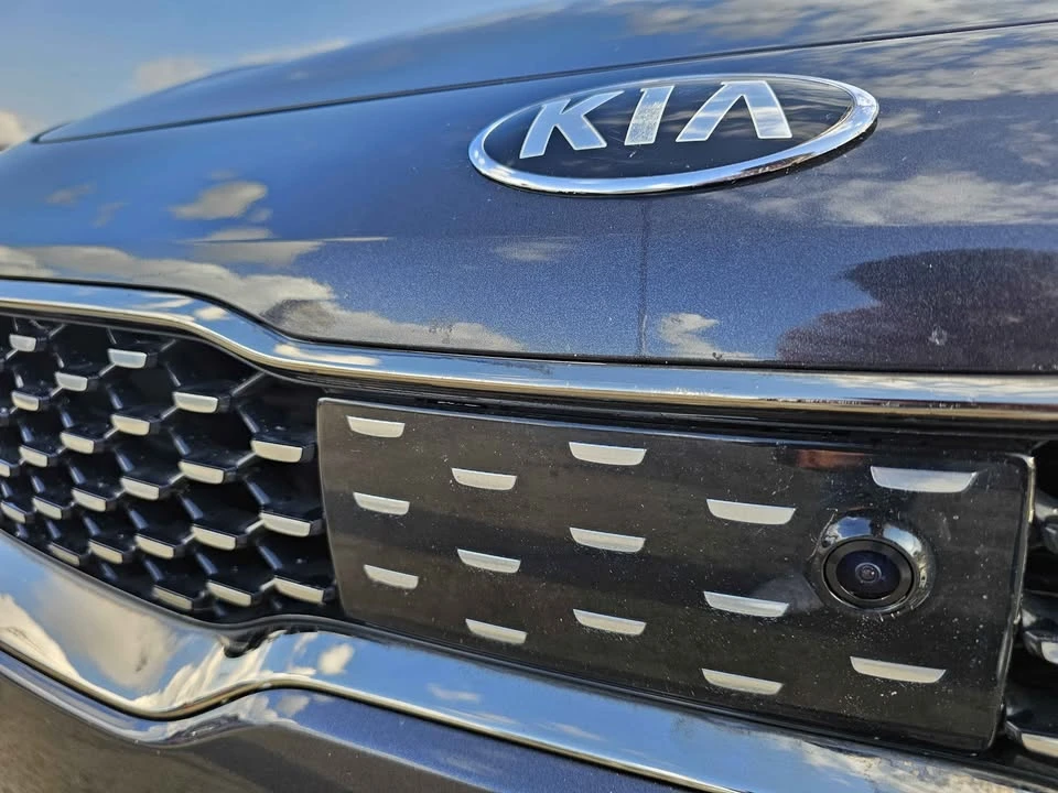 2019 Kia Stinger GT - Image 10 of 20
