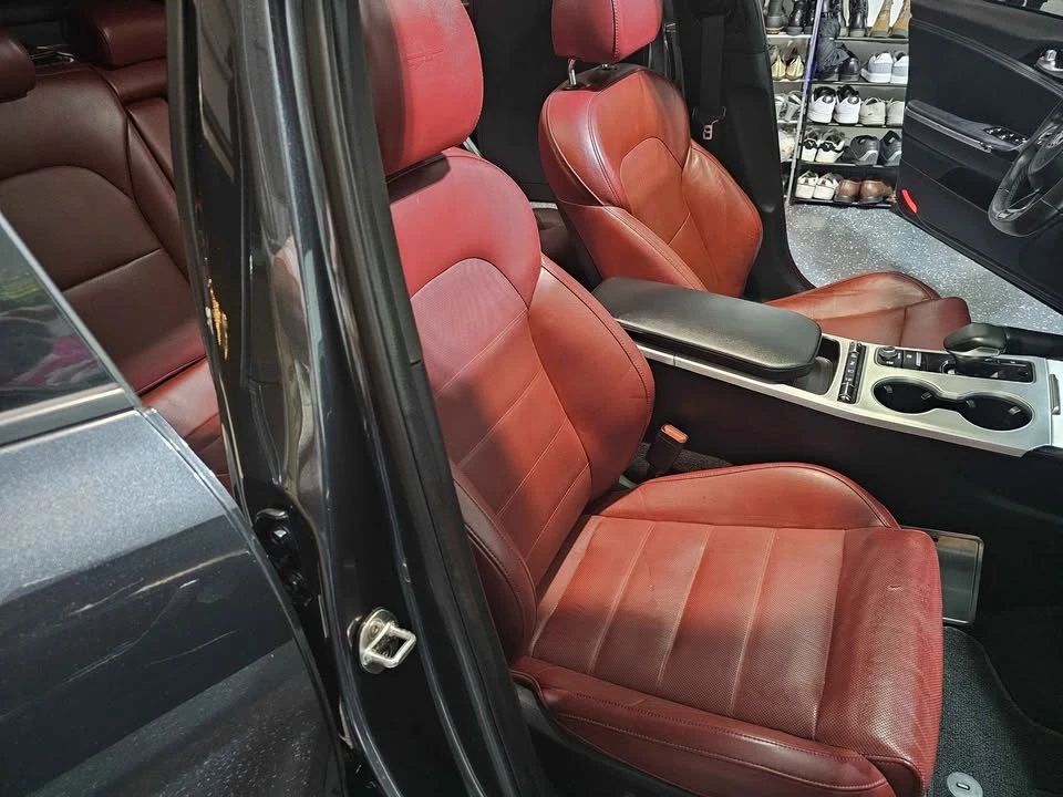 2019 Kia Stinger GT - Image 12 of 20