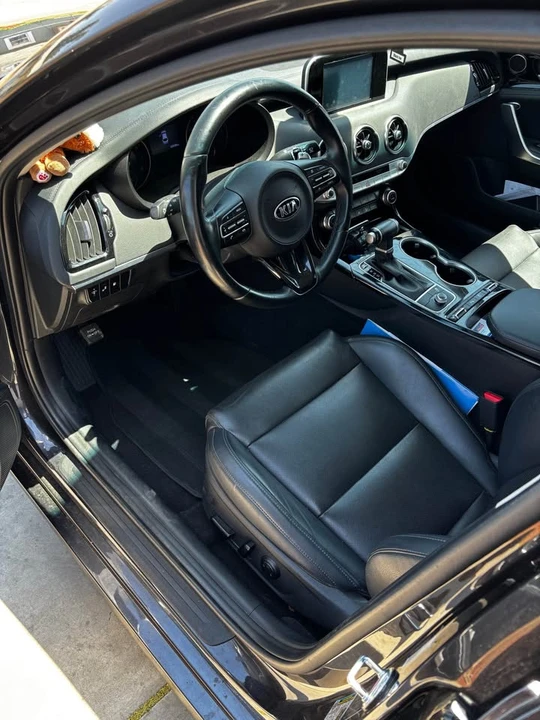 2019 Kia Stinger - Image 5 of 5