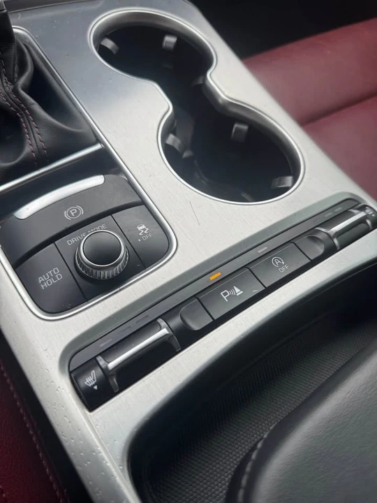 2019 Kia Stinger - Image 12 of 20