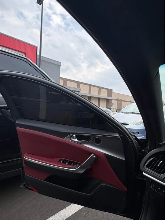 2019 Kia Stinger - Image 11 of 19
