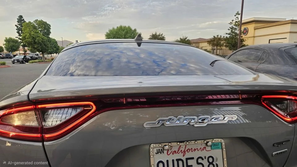 2019 Kia Stinger - Image 3 of 15