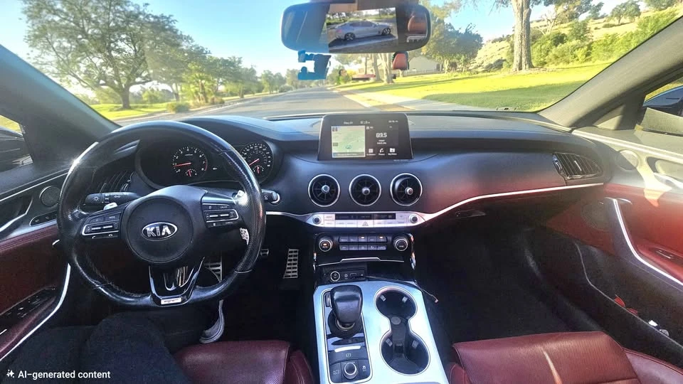 2019 Kia Stinger - Image 6 of 15