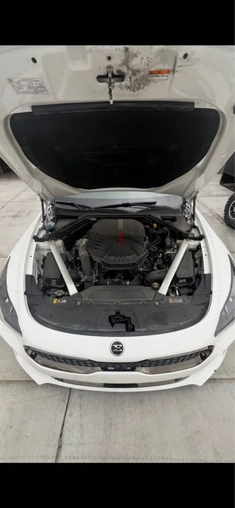 2019 Kia Stinger - Image 6 of 10