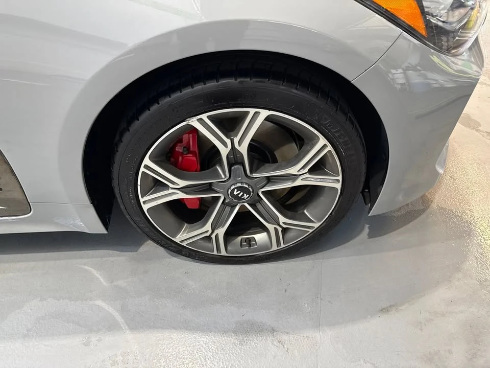 2019 Kia Stinger - Image 20 of 20