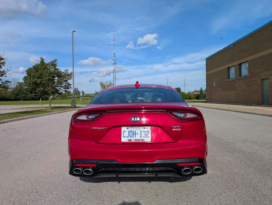 2019 Kia Stinger - Image 6 of 14