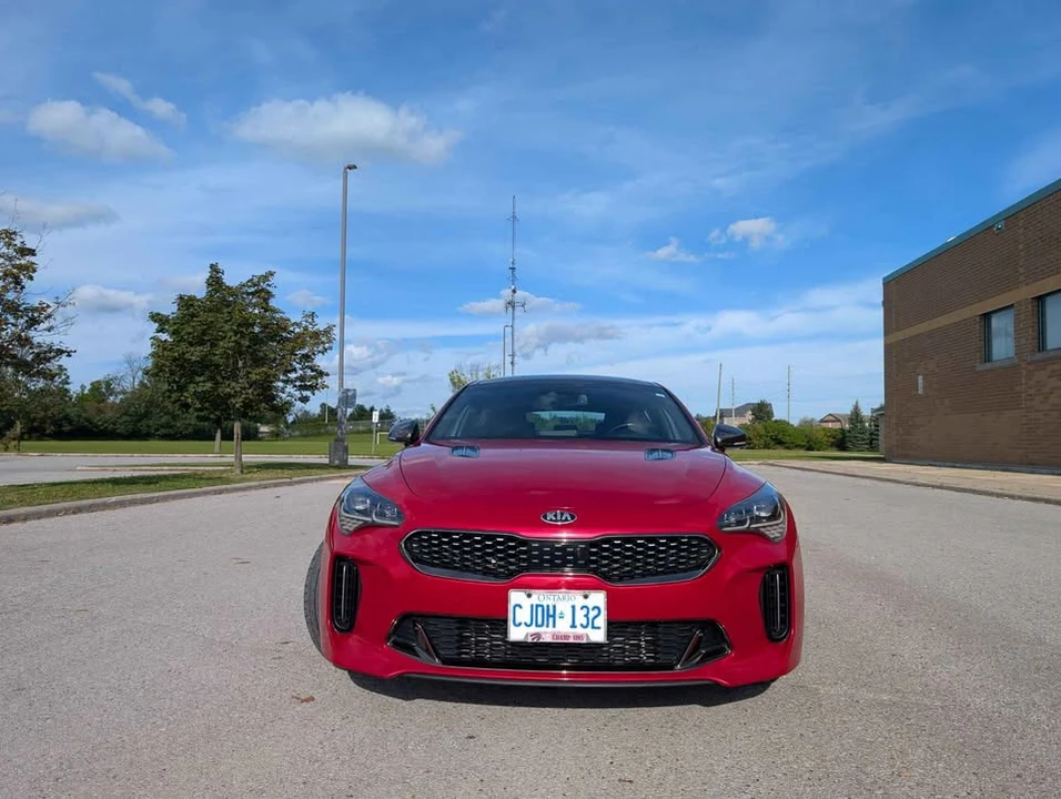 2019 Kia Stinger - Image 5 of 14