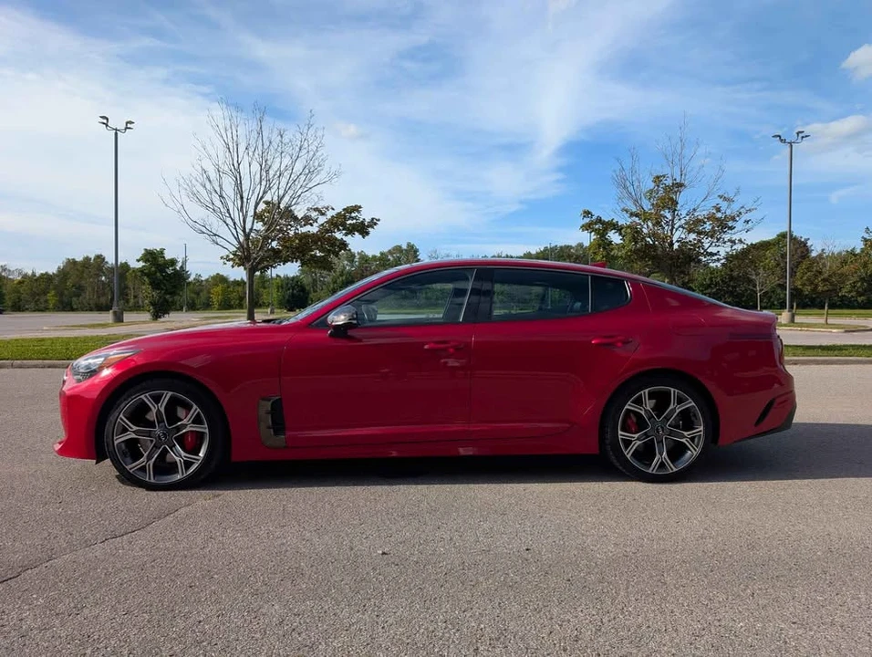 2019 Kia Stinger - Image 3 of 14