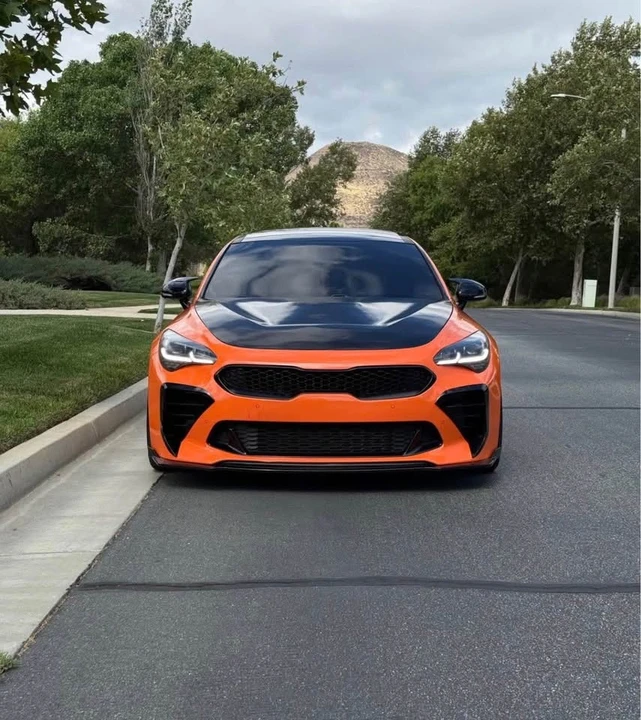 2019 Kia Stinger - Image 2 of 7