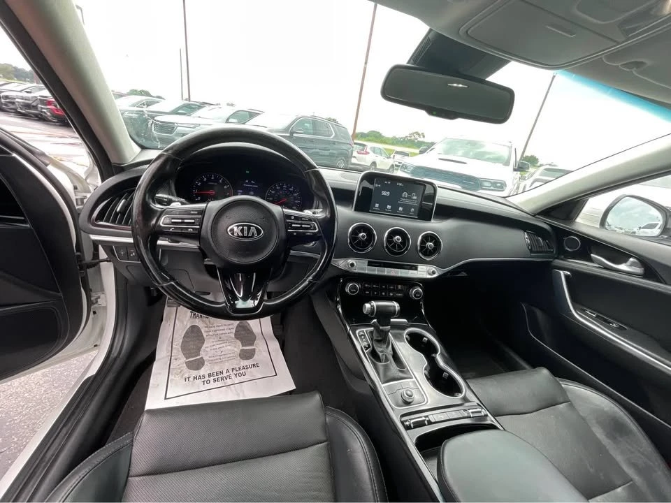 2019 Kia Stinger - Image 6 of 12