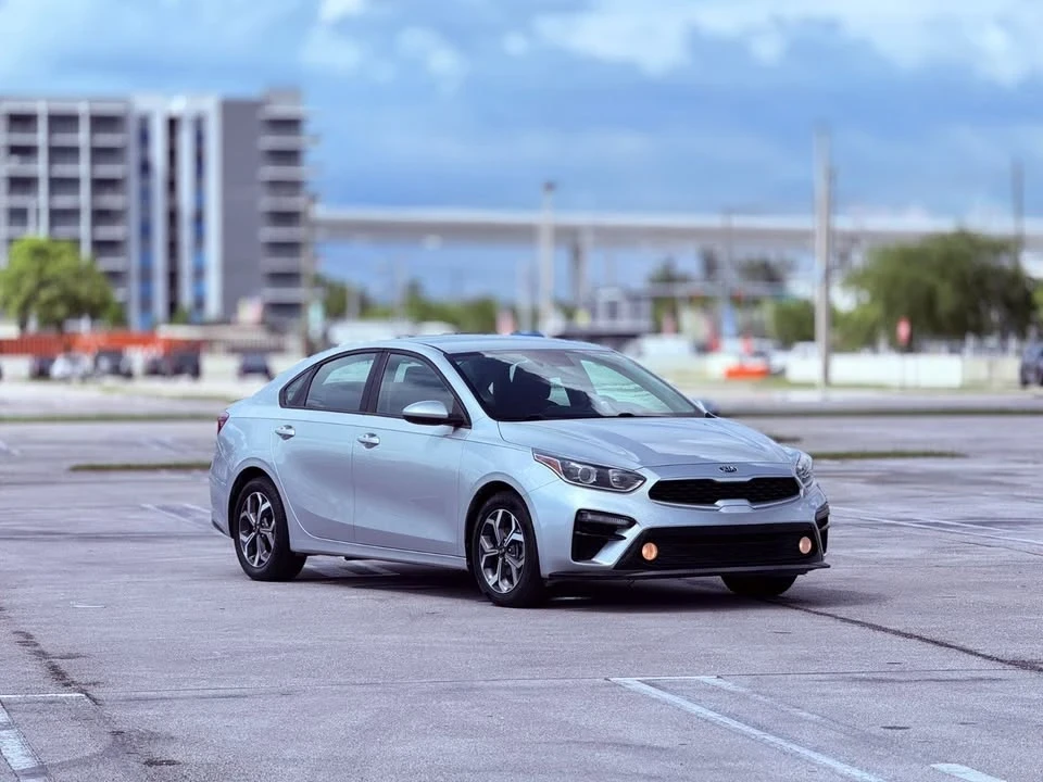 2019 Kia Forte - Image 3 of 6