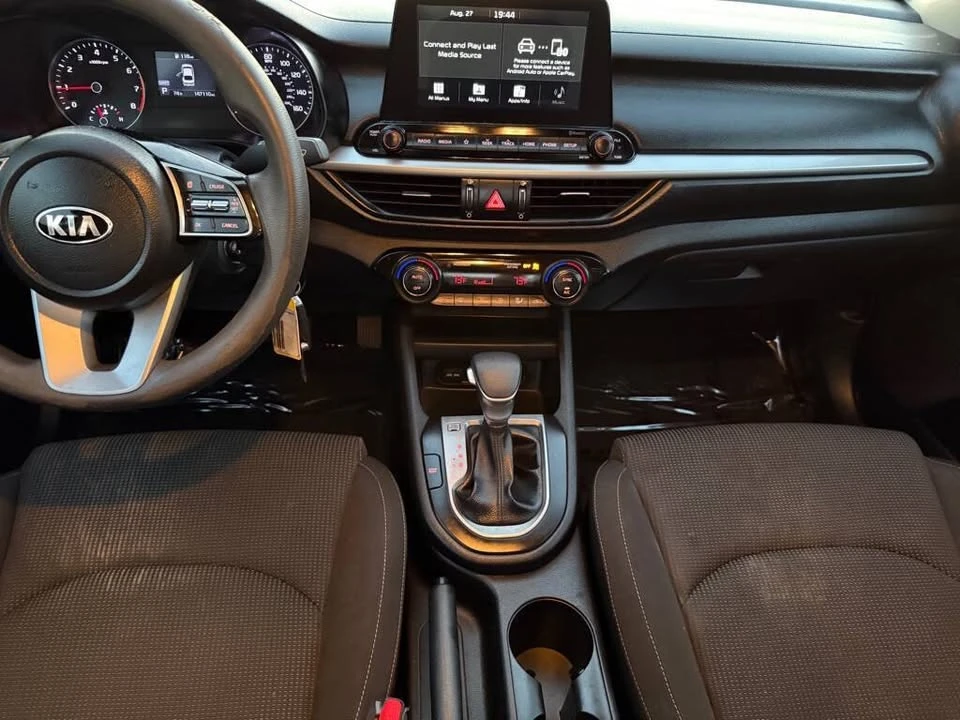 2019 Kia Forte - Image 14 of 18