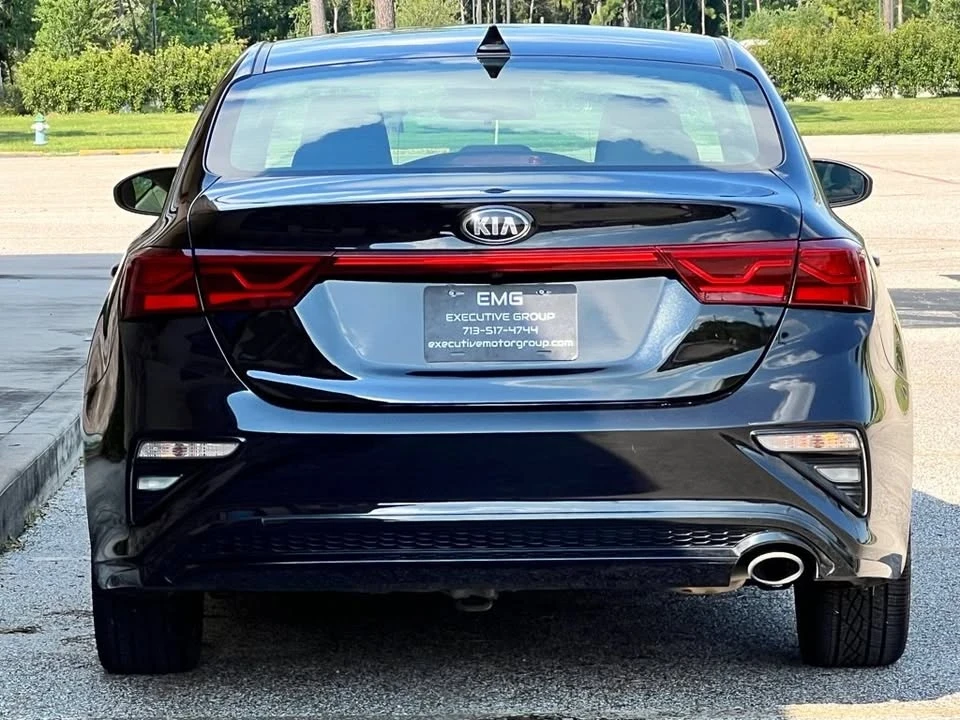 2019 Kia Forte - Image 8 of 20