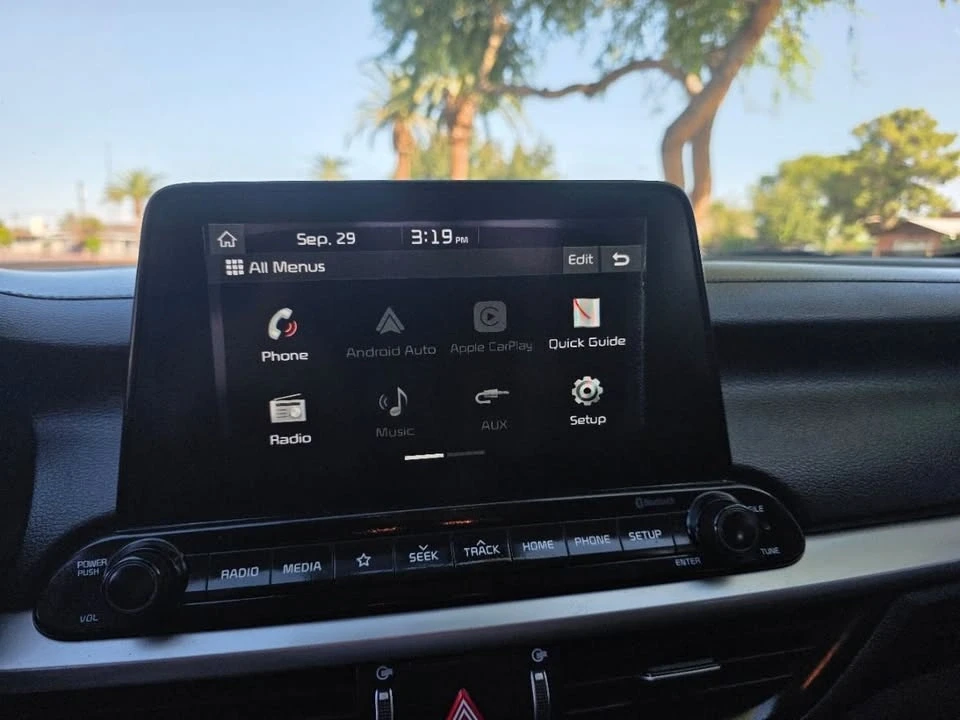 2019 Kia Forte - Image 15 of 20