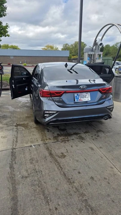 2019 Kia Forte - Image 11 of 12