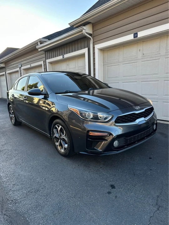 2019 Kia Forte - Image 3 of 8