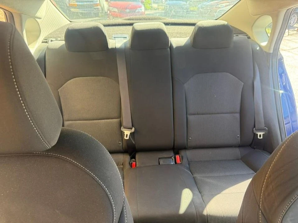 2019 Kia Forte - Image 13 of 20