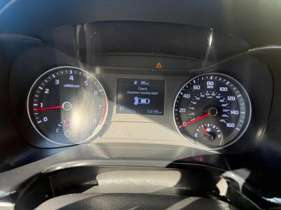 2019 Kia Forte - Image 11 of 20